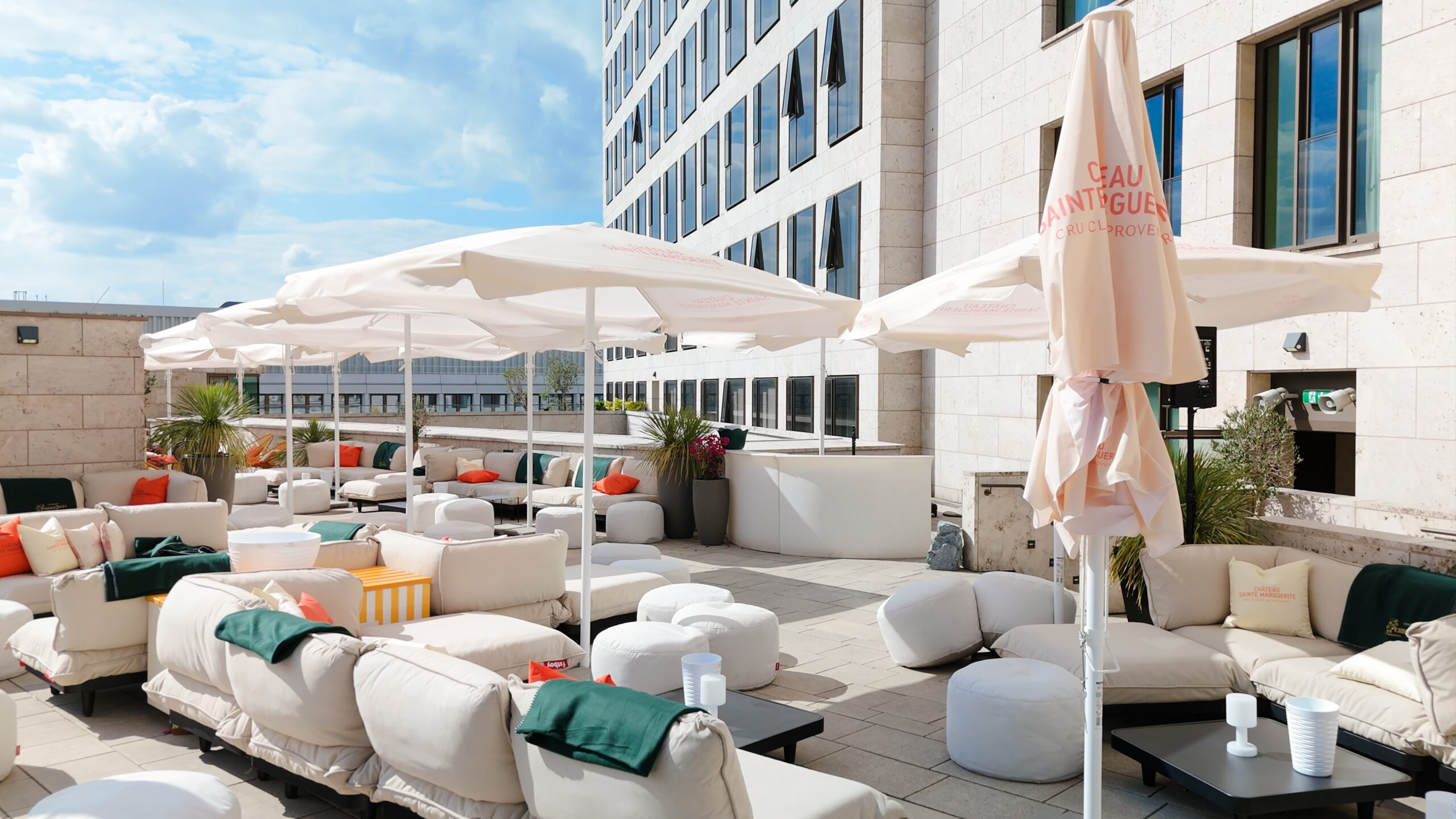 Entdecken Sie Berlins exkluvstes Roof Top